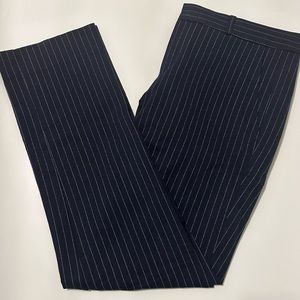 Grayson Pants slim with tapered ankle length style rest for the fall season